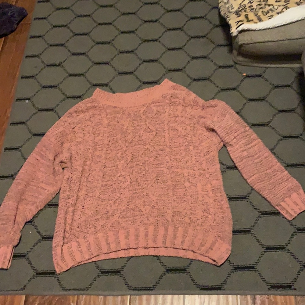 pink sweater